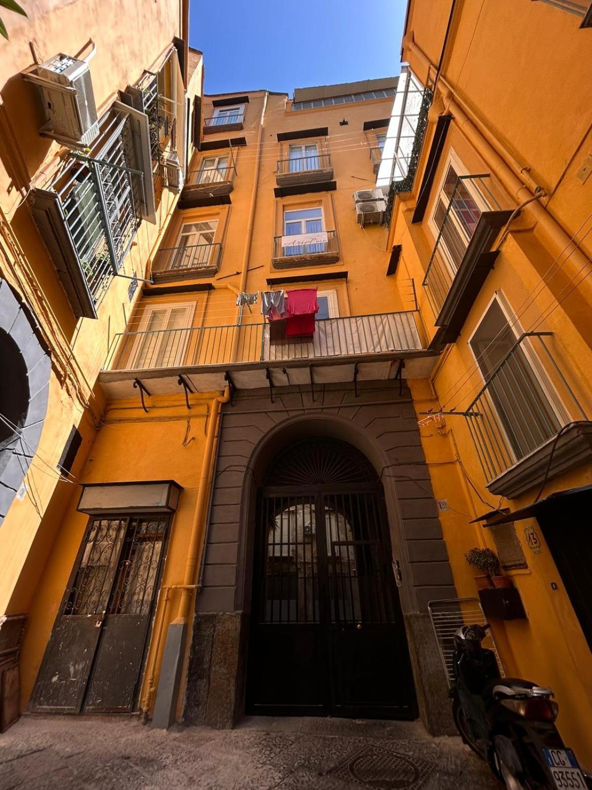 Ariel B&B Napoli Eksteriør bilde